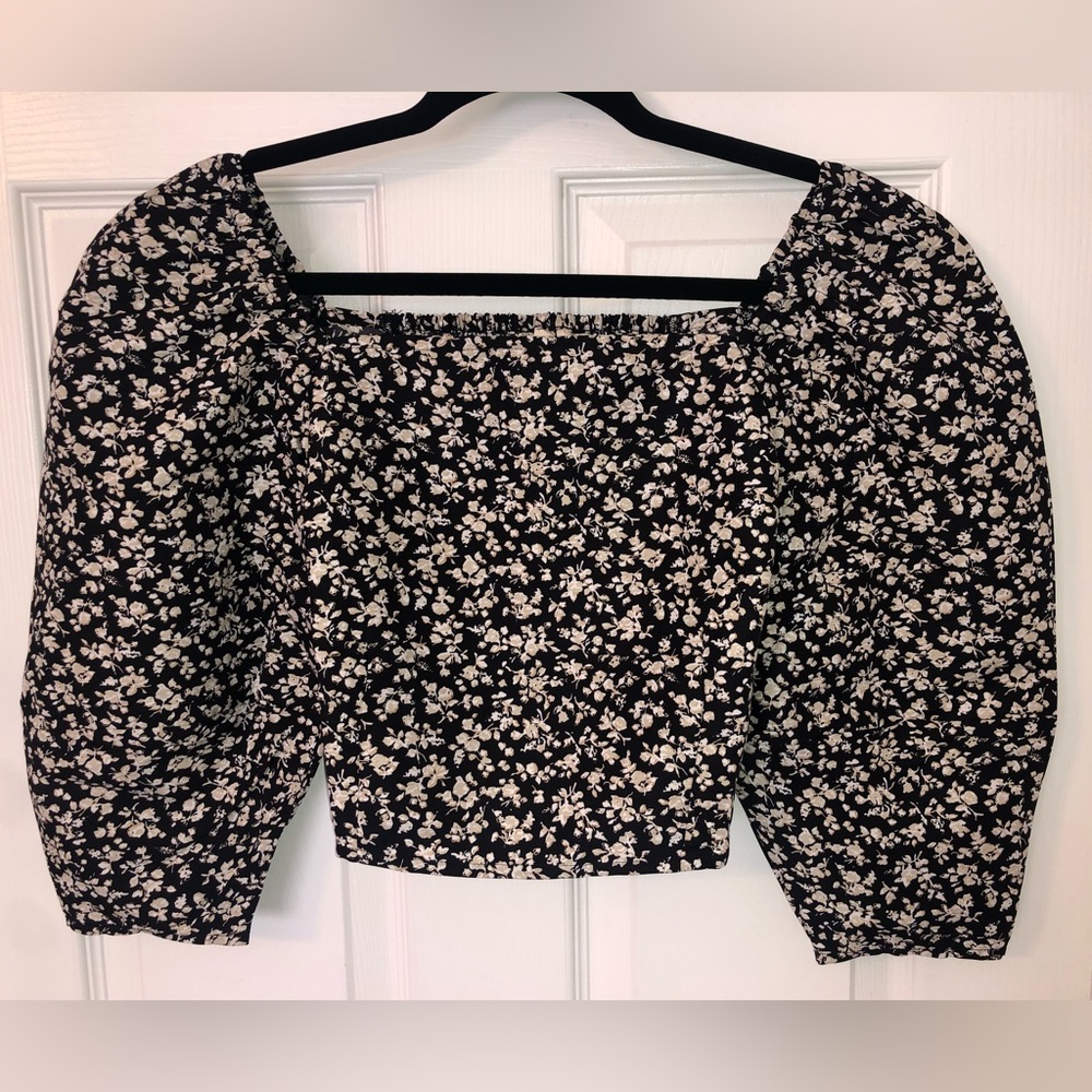 Levi’s floral blouse